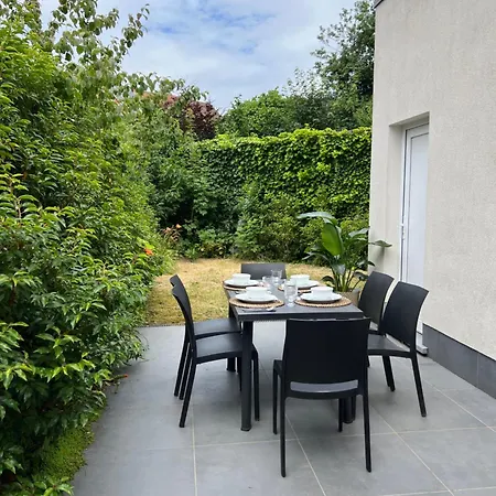 Apartment 3 Bedroom With Own Garden Close To Main Trainstation Ghent